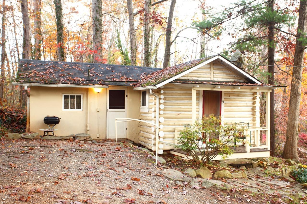 The Pines Cottages Woodfin Exteriör bild